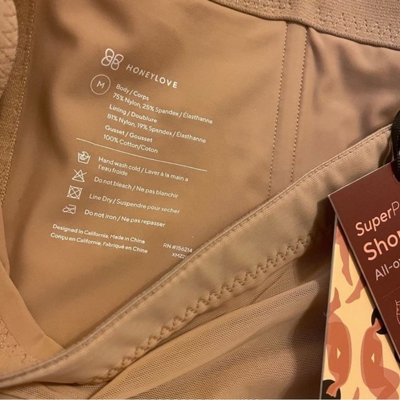 NWT-Superpower Short Shapewear - Picture 10 of 10